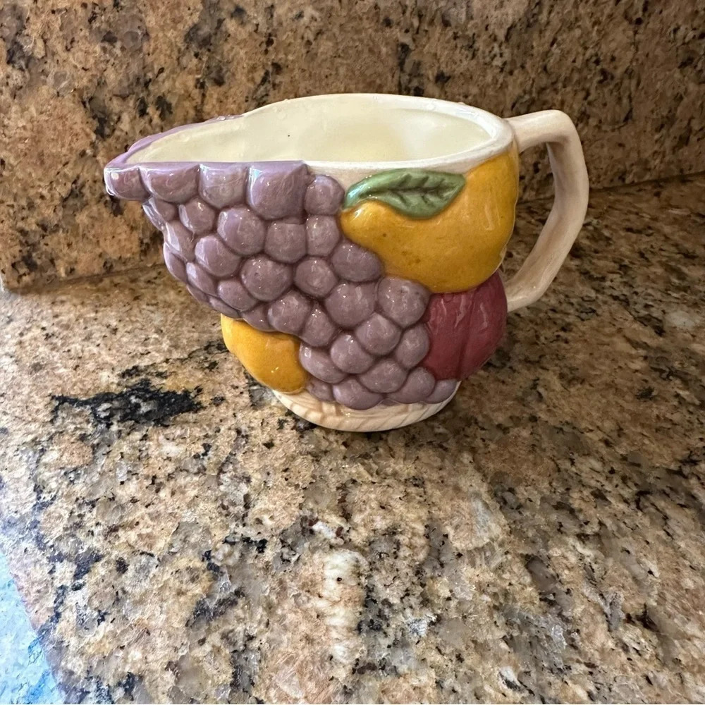Vintage creamer basket weave fruit cottage core pitcher - Picture 2 of 8